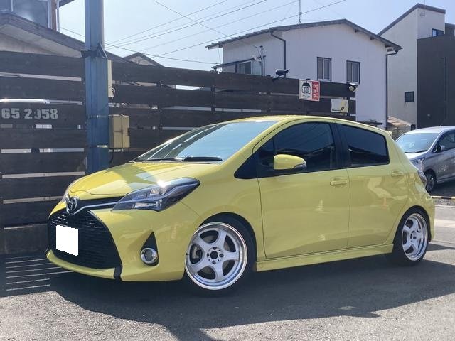 2014 TOYOTA VITZ RS