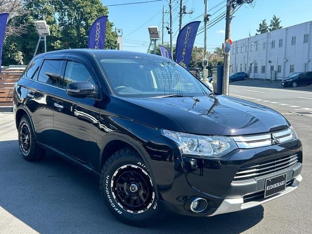 MITSUBISHI OUTLANDER 24G NAVI PACKAGE 2014