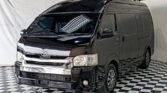 2017 TOYOTA COMMUTER 2WD AT