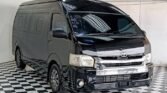 2017 TOYOTA COMMUTER 2WD AT