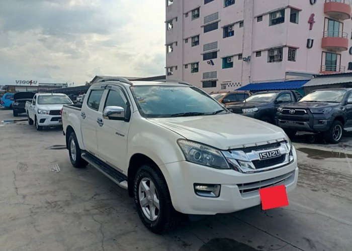 2015 ISUZU DOUBLE CAB 4WD AT